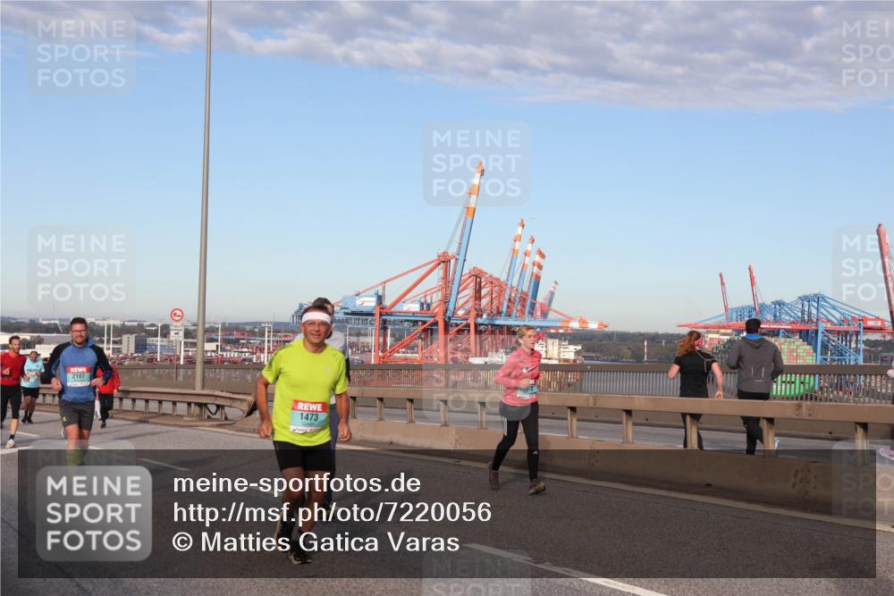 03.10.2024 - Köhlbrandbrückenlauf Matties Gatica Varas http://msf.ph/oto/7220056 03.10.2024 09:42:05 Position 2 2107, 1473 meine-sportfotos.de