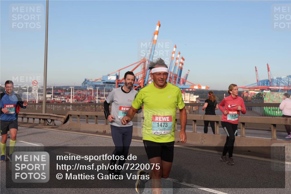03.10.2024 - Köhlbrandbrückenlauf Matties Gatica Varas http://msf.ph/oto/7220075 03.10.2024 09:42:06 Position 2 2107, 192, 1473, 1873 meine-sportfotos.de