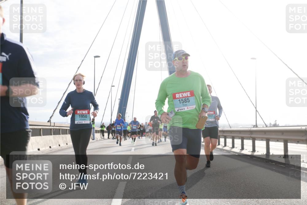 03.10.2024 - Köhlbrandbrückenlauf Jannik Wohlers http://msf.ph/oto/7223421 03.10.2024 09:24:14 Position 1 1950, 8, 1585, 1547 meine-sportfotos.de