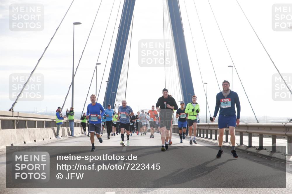 03.10.2024 - Köhlbrandbrückenlauf Jannik Wohlers http://msf.ph/oto/7223445 03.10.2024 09:24:16 Position 1 1171, 1649 meine-sportfotos.de