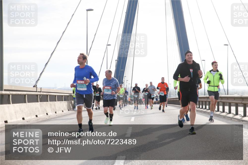 03.10.2024 - Köhlbrandbrückenlauf Jannik Wohlers http://msf.ph/oto/7223489 03.10.2024 09:24:18 Position 1 1171, 1168, 2422 meine-sportfotos.de