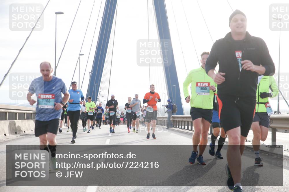 03.10.2024 - Köhlbrandbrückenlauf Jannik Wohlers http://msf.ph/oto/7224216 03.10.2024 09:24:20 Position 1 1168, 2138, 2422, 1655 meine-sportfotos.de