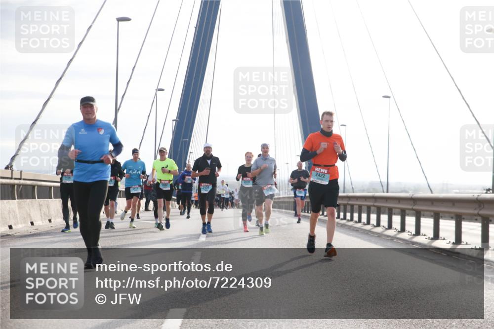 03.10.2024 - Köhlbrandbrückenlauf Jannik Wohlers http://msf.ph/oto/7224309 03.10.2024 09:24:22 Position 1 1456, 2127, 2079, 2138, 2037, 2422 meine-sportfotos.de
