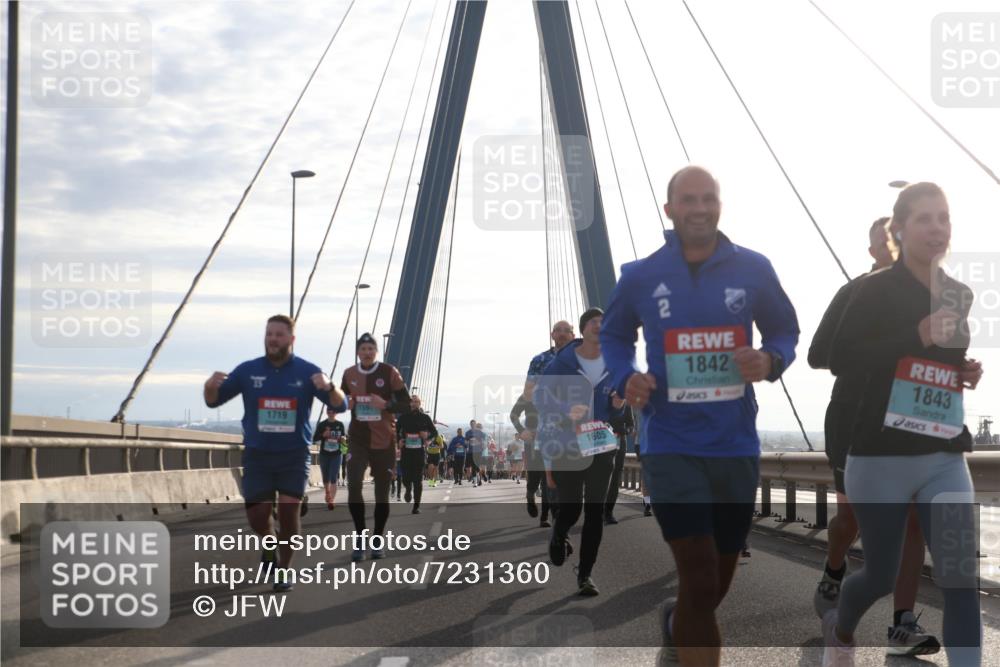 03.10.2024 - Köhlbrandbrückenlauf Jannik Wohlers http://msf.ph/oto/7231360 03.10.2024 09:25:15 Position 1 15, 159, 1719, 1605, 1842, 1843 meine-sportfotos.de