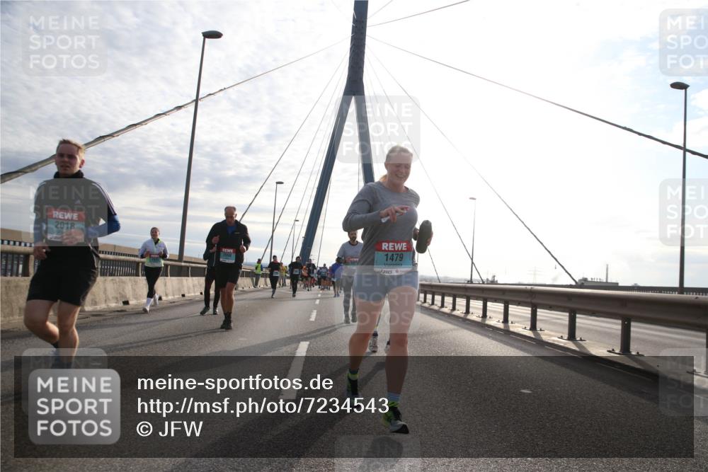 03.10.2024 - Köhlbrandbrückenlauf Jannik Wohlers http://msf.ph/oto/7234543 03.10.2024 09:25:43 Position 1 2018, 2098, 1479 meine-sportfotos.de
