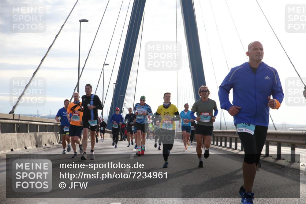 03.10.2024 - Köhlbrandbrückenlauf Jannik Wohlers http://msf.ph/oto/7234961 03.10.2024 09:25:49 Position 1 2105, 2475, 1465, 1717, 1936 meine-sportfotos.de