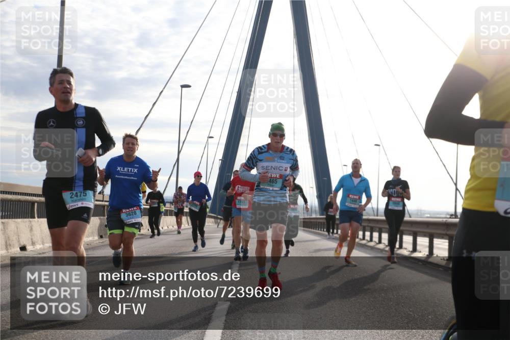 03.10.2024 - Köhlbrandbrückenlauf Jannik Wohlers http://msf.ph/oto/7239699 03.10.2024 09:25:52 Position 1 2475, 465, 4, 1446, 1703, 3628 meine-sportfotos.de