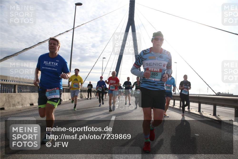 03.10.2024 - Köhlbrandbrückenlauf Jannik Wohlers http://msf.ph/oto/7239869 03.10.2024 09:25:53 Position 1 4, 3628, 1722, 1703, 1465, 1446 meine-sportfotos.de