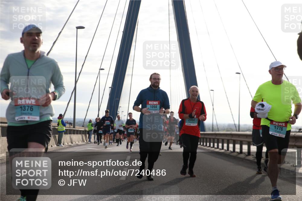 03.10.2024 - Köhlbrandbrückenlauf Jannik Wohlers http://msf.ph/oto/7240486 03.10.2024 09:26:05 Position 1 1376, 1094, 2092, 1776 meine-sportfotos.de