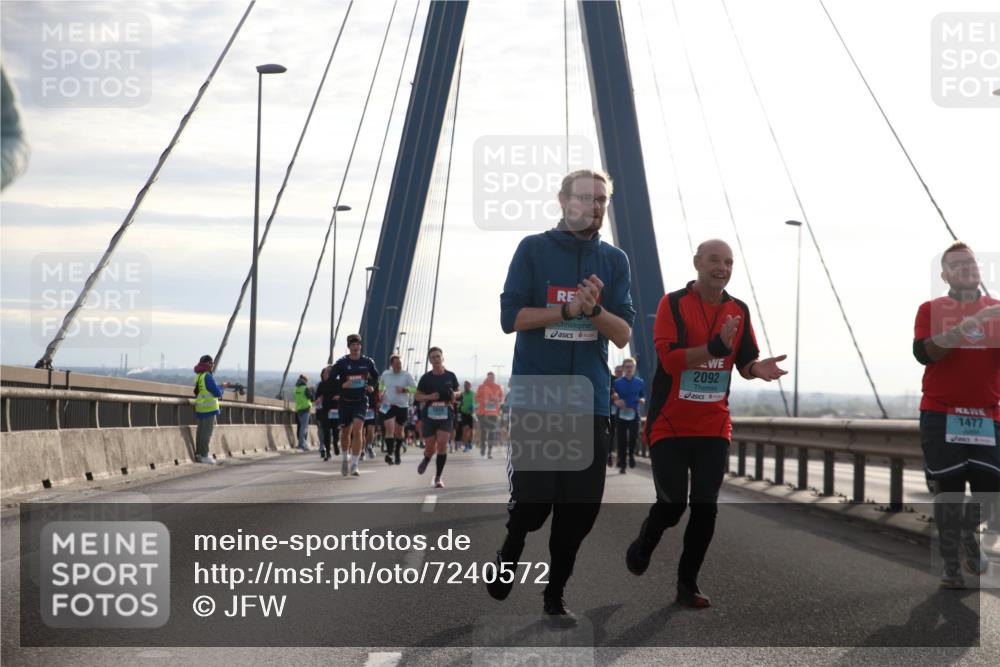 03.10.2024 - Köhlbrandbrückenlauf Jannik Wohlers http://msf.ph/oto/7240572 03.10.2024 09:26:06 Position 1 1819, 2092, 1477 meine-sportfotos.de