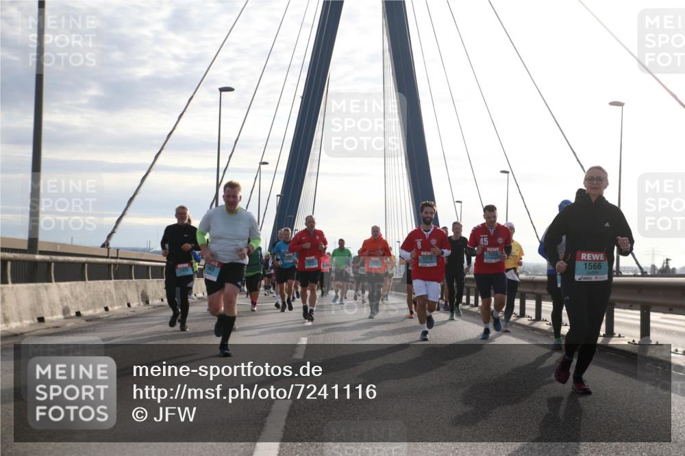 03.10.2024 - Köhlbrandbrückenlauf Jannik Wohlers http://msf.ph/oto/7241116 03.10.2024 09:26:13 Position 1 1050, 1272, 1929, 1566 meine-sportfotos.de