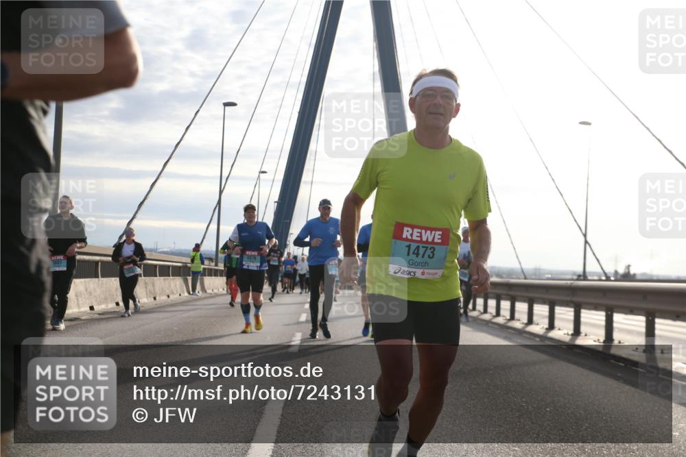 03.10.2024 - Köhlbrandbrückenlauf Jannik Wohlers http://msf.ph/oto/7243131 03.10.2024 09:26:29 Position 1 1807, 2078, 1473 meine-sportfotos.de