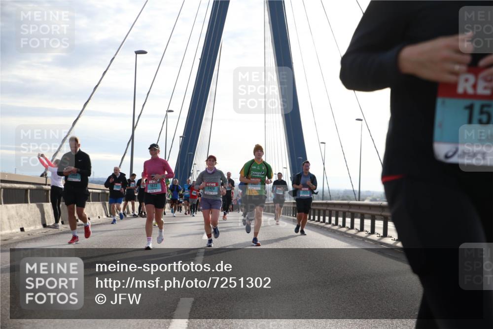 03.10.2024 - Köhlbrandbrückenlauf Jannik Wohlers http://msf.ph/oto/7251302 03.10.2024 09:27:18 Position 1 1868, 1672, 2420, 2421, 15 meine-sportfotos.de