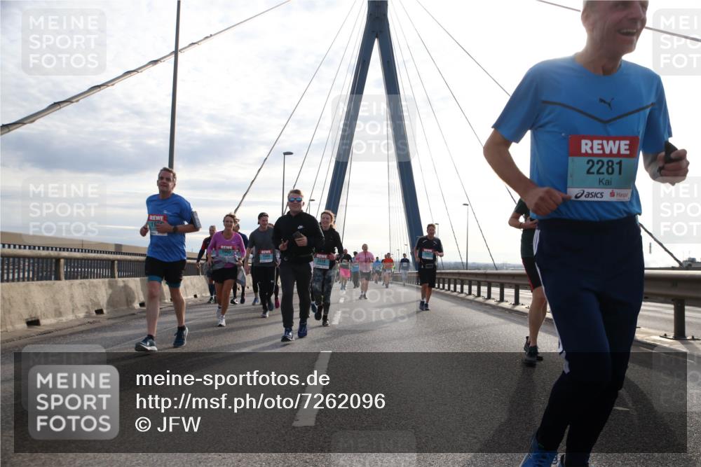 03.10.2024 - Köhlbrandbrückenlauf Jannik Wohlers http://msf.ph/oto/7262096 03.10.2024 09:29:21 Position 1 1933, 1903, 1508, 2658, 2281 meine-sportfotos.de