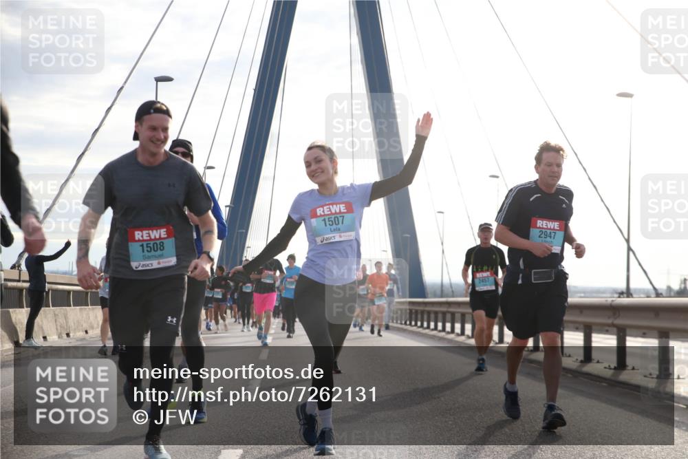 03.10.2024 - Köhlbrandbrückenlauf Jannik Wohlers http://msf.ph/oto/7262131 03.10.2024 09:29:23 Position 1 1508, 1507, 2457, 2947 meine-sportfotos.de