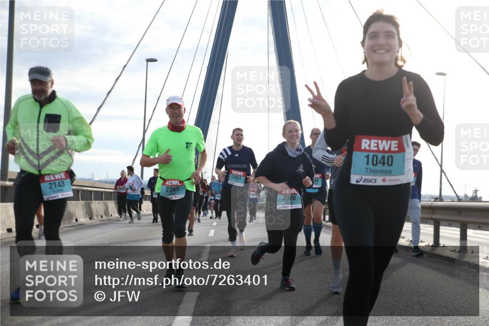 03.10.2024 - Köhlbrandbrückenlauf Jannik Wohlers http://msf.ph/oto/7263401 03.10.2024 09:29:38 Position 1 2143, 2385, 2963, 2386, 40, 1040 meine-sportfotos.de