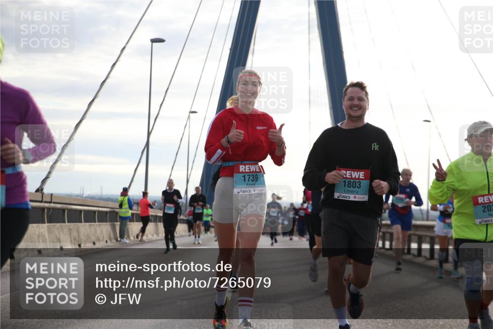 03.10.2024 - Köhlbrandbrückenlauf Jannik Wohlers http://msf.ph/oto/7265079 03.10.2024 09:30:13 Position 1 1739, 1803, 202 meine-sportfotos.de