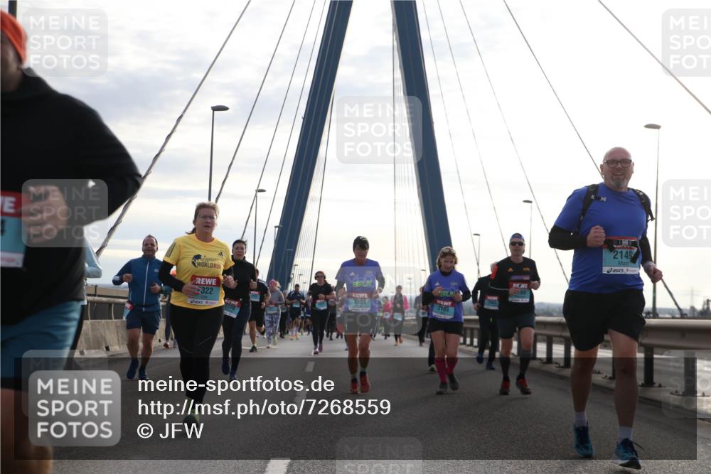 03.10.2024 - Köhlbrandbrückenlauf Jannik Wohlers http://msf.ph/oto/7268559 03.10.2024 09:30:44 Position 1 322, 2770, 3394, 2199, 2149 meine-sportfotos.de