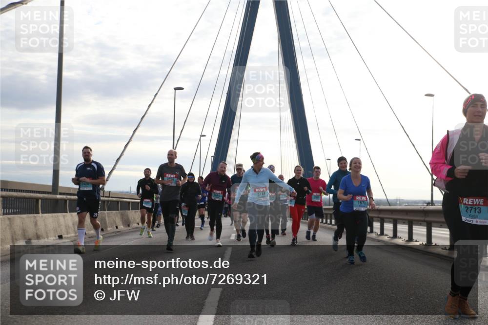 03.10.2024 - Köhlbrandbrückenlauf Jannik Wohlers http://msf.ph/oto/7269321 03.10.2024 09:30:54 Position 1 2016, 2424, 3714, 2833, 2515, 1578, 2713 meine-sportfotos.de
