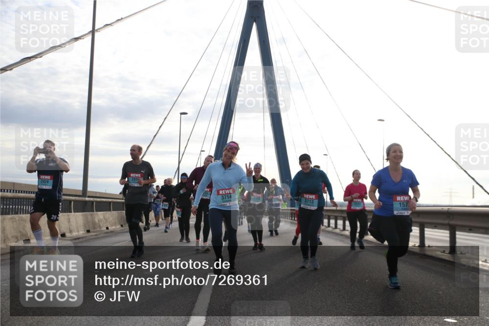 03.10.2024 - Köhlbrandbrückenlauf Jannik Wohlers http://msf.ph/oto/7269361 03.10.2024 09:30:55 Position 1 2424, 29, 201, 3714, 2120, 3713, 2522, 157 meine-sportfotos.de
