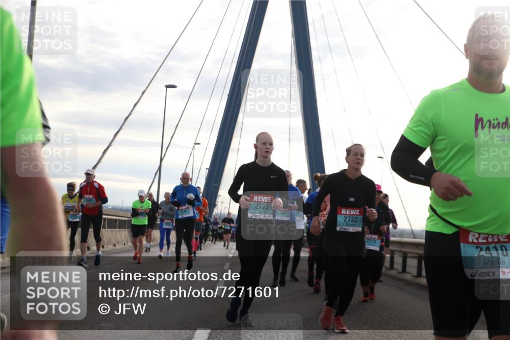 03.10.2024 - Köhlbrandbrückenlauf Jannik Wohlers http://msf.ph/oto/7271601 03.10.2024 09:31:18 Position 1 2601, 2723, 3193, 2398, 2722, 2175, 2410 meine-sportfotos.de