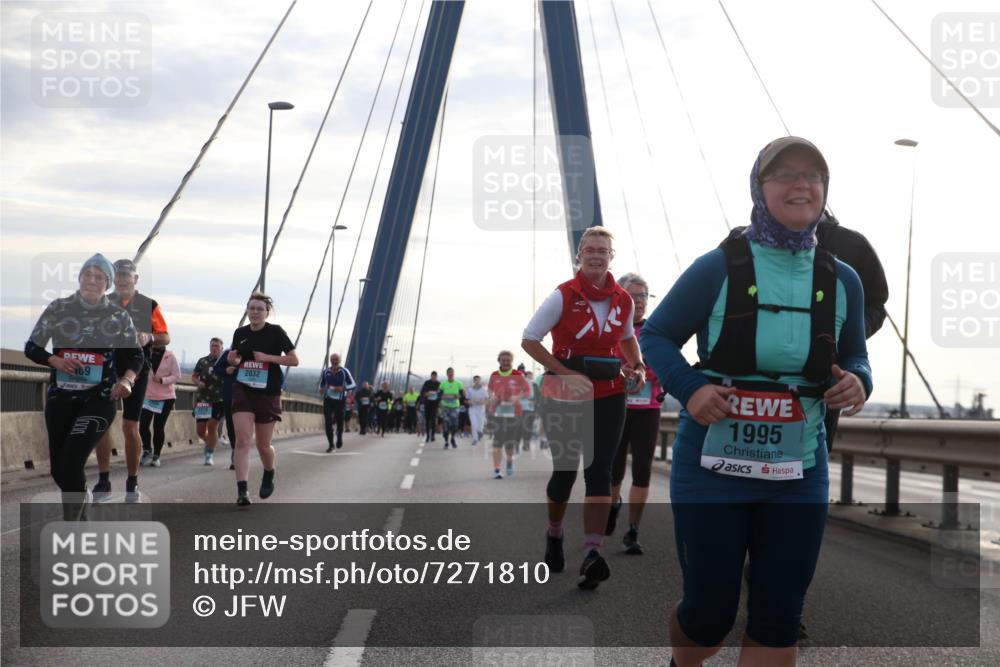 03.10.2024 - Köhlbrandbrückenlauf Jannik Wohlers http://msf.ph/oto/7271810 03.10.2024 09:31:26 Position 1 69, 2032, 1995 meine-sportfotos.de