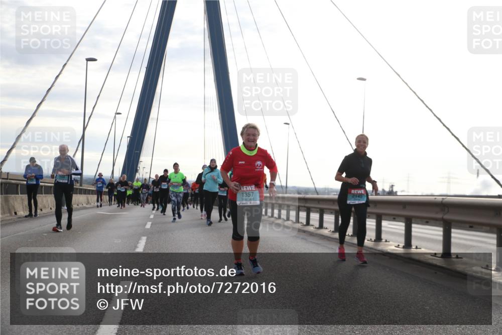 03.10.2024 - Köhlbrandbrückenlauf Jannik Wohlers http://msf.ph/oto/7272016 03.10.2024 09:31:31 Position 1 1357, 2145 meine-sportfotos.de