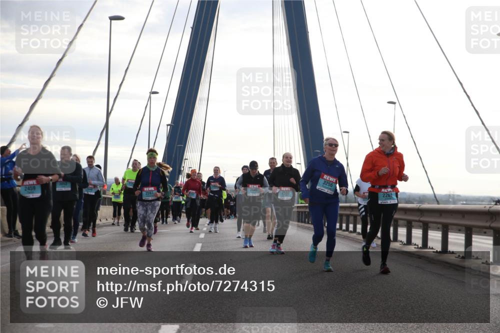 03.10.2024 - Köhlbrandbrückenlauf Jannik Wohlers http://msf.ph/oto/7274315 03.10.2024 09:31:41 Position 1 3256, 3053, 2459, 2645, 2593, 2597, 2269 meine-sportfotos.de
