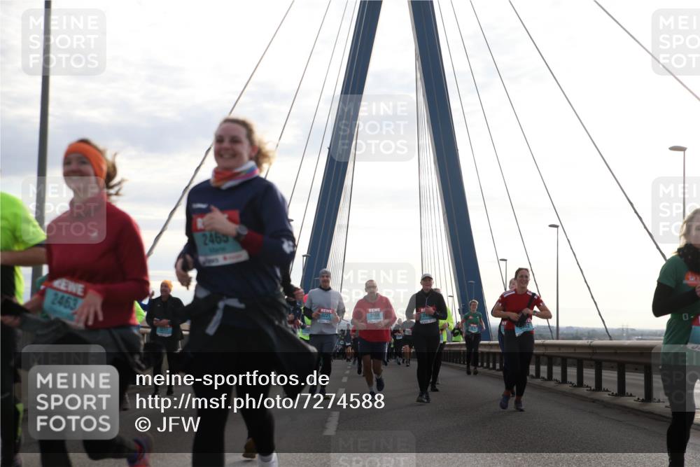 03.10.2024 - Köhlbrandbrückenlauf Jannik Wohlers http://msf.ph/oto/7274588 03.10.2024 09:31:48 Position 1 2463, 2469, 3221, 0 meine-sportfotos.de