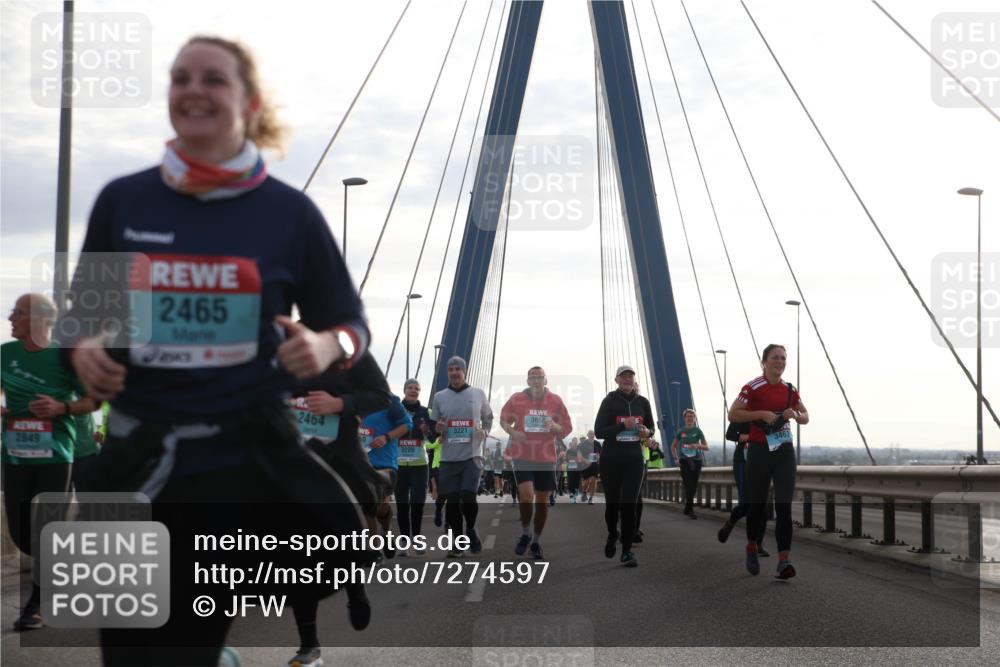 03.10.2024 - Köhlbrandbrückenlauf Jannik Wohlers http://msf.ph/oto/7274597 03.10.2024 09:31:49 Position 1 2849, 2465, 2464, 365, 3221, 3220, 3463 meine-sportfotos.de