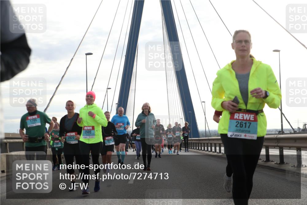 03.10.2024 - Köhlbrandbrückenlauf Jannik Wohlers http://msf.ph/oto/7274713 03.10.2024 09:31:53 Position 1 1705, 2505, 2920, 1975, 2617 meine-sportfotos.de