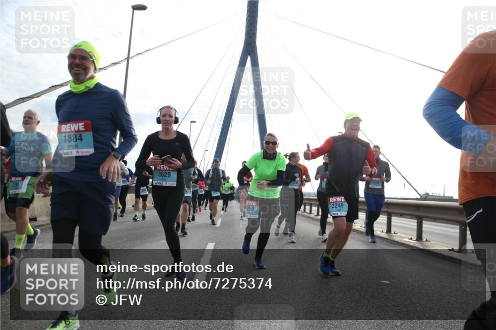 03.10.2024 - Köhlbrandbrückenlauf Jannik Wohlers http://msf.ph/oto/7275374 03.10.2024 09:32:05 Position 1 1884, 2787, 3629, 250, 2231, 2249, 2200 meine-sportfotos.de