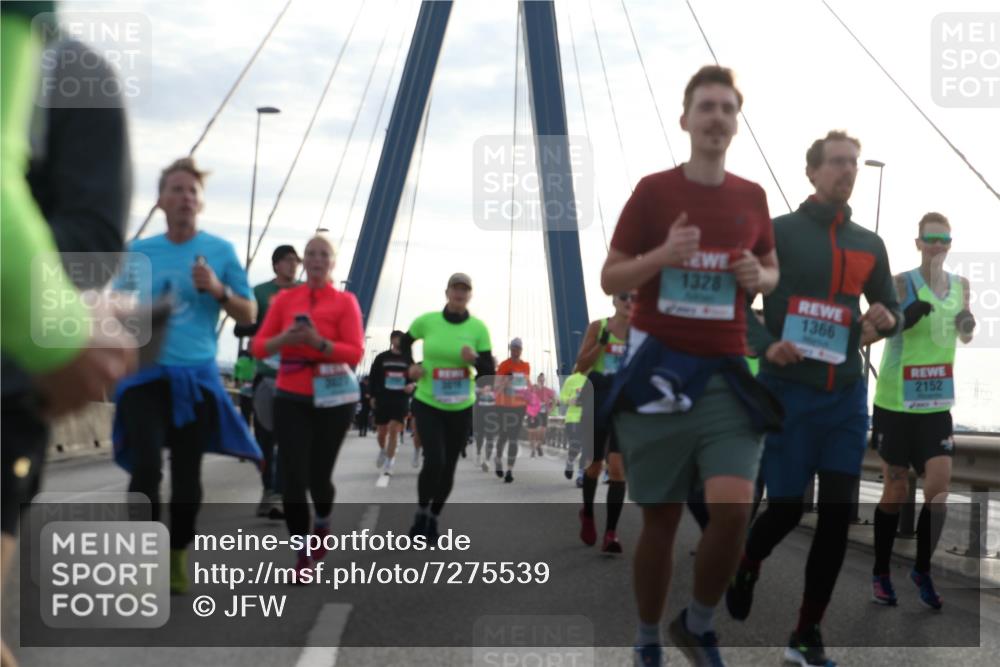 03.10.2024 - Köhlbrandbrückenlauf Jannik Wohlers http://msf.ph/oto/7275539 03.10.2024 09:32:08 Position 1 1328, 1366, 2152 meine-sportfotos.de