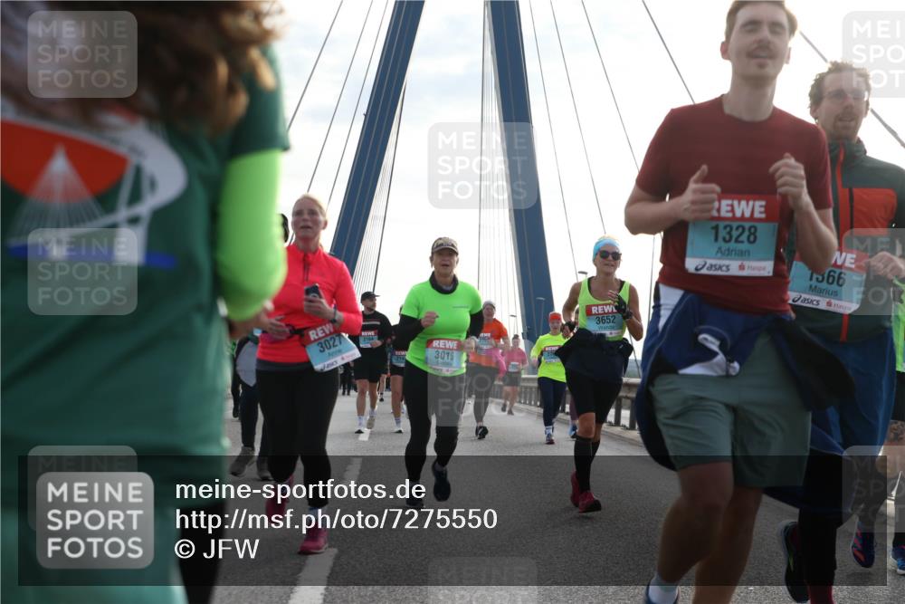 03.10.2024 - Köhlbrandbrückenlauf Jannik Wohlers http://msf.ph/oto/7275550 03.10.2024 09:32:08 Position 1 3027, 2164, 3016, 3652, 1328, 1366 meine-sportfotos.de