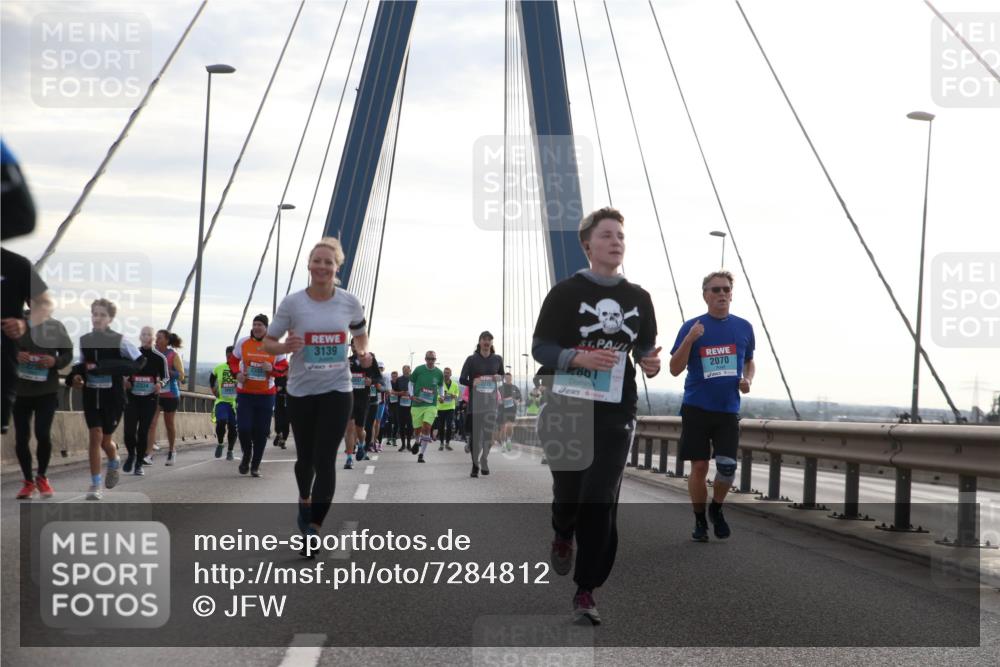 03.10.2024 - Köhlbrandbrückenlauf Jannik Wohlers http://msf.ph/oto/7284812 03.10.2024 09:32:44 Position 1 2333, 3139, 2275, 77861, 2070 meine-sportfotos.de