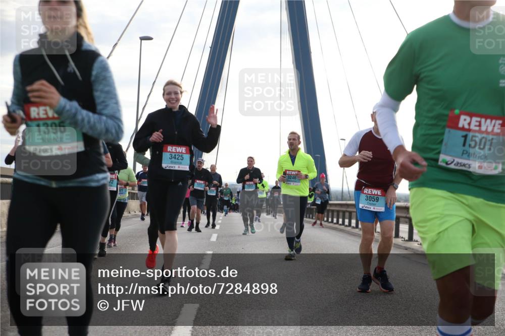 03.10.2024 - Köhlbrandbrückenlauf Jannik Wohlers http://msf.ph/oto/7284898 03.10.2024 09:32:54 Position 1 1396, 3425, 1312, 3246, 3059, 1501 meine-sportfotos.de
