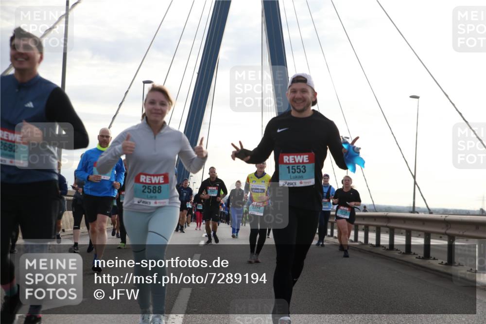 03.10.2024 - Köhlbrandbrückenlauf Jannik Wohlers http://msf.ph/oto/7289194 03.10.2024 09:33:51 Position 1 2692, 1553, 2588, 3567, 2824, 3319 meine-sportfotos.de