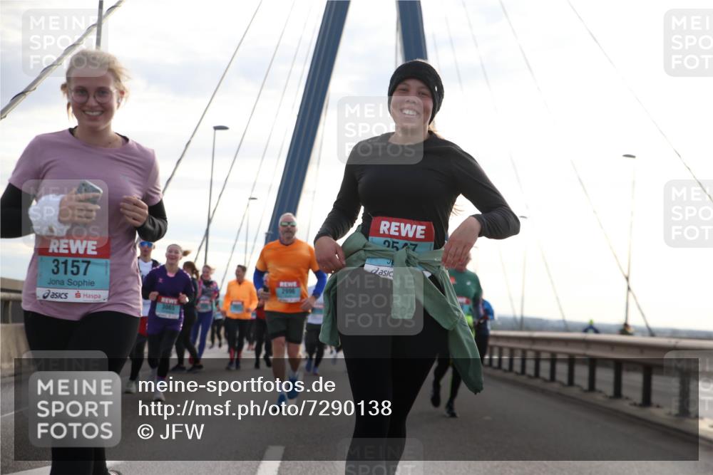 03.10.2024 - Köhlbrandbrückenlauf Jannik Wohlers http://msf.ph/oto/7290138 03.10.2024 09:34:07 Position 1 3157, 2996, 3065, 2577 meine-sportfotos.de