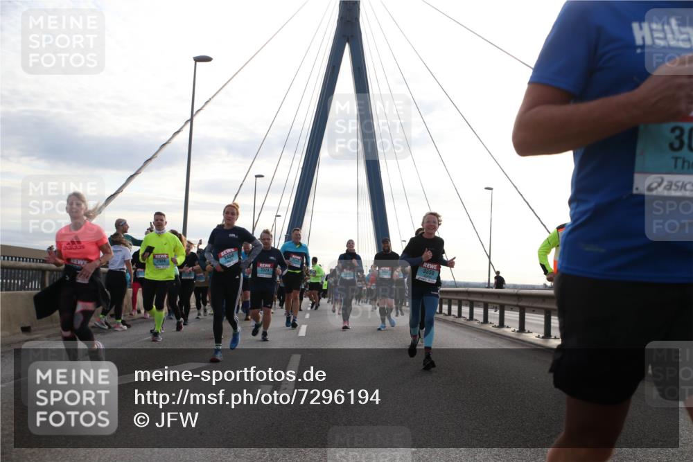 03.10.2024 - Köhlbrandbrückenlauf Jannik Wohlers http://msf.ph/oto/7296194 03.10.2024 09:34:35 Position 1 7714, 3456, 3324, 3550, 30 meine-sportfotos.de