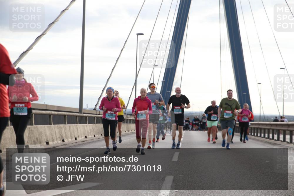 03.10.2024 - Köhlbrandbrückenlauf Jannik Wohlers http://msf.ph/oto/7301018 03.10.2024 09:35:22 Position 1 00, 3114, 3722, 3115, 3469, 2516 meine-sportfotos.de