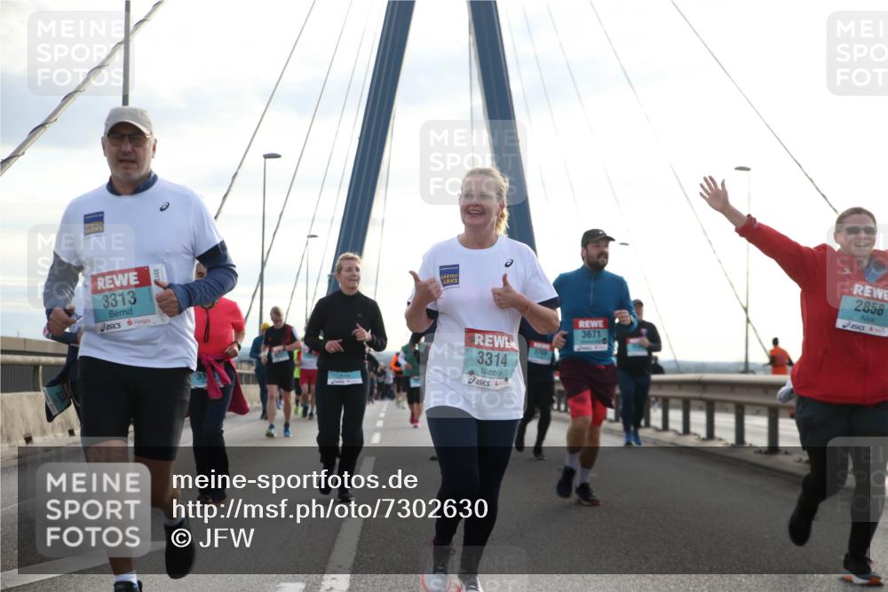 03.10.2024 - Köhlbrandbrückenlauf Jannik Wohlers http://msf.ph/oto/7302630 03.10.2024 09:35:51 Position 1 3313, 33, 3671, 3314, 2858 meine-sportfotos.de