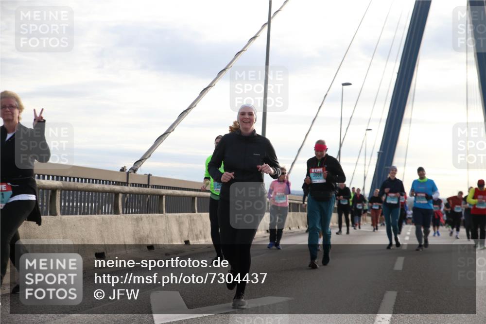 03.10.2024 - Köhlbrandbrückenlauf Jannik Wohlers http://msf.ph/oto/7304437 03.10.2024 09:36:37 Position 1 34, 3066 meine-sportfotos.de