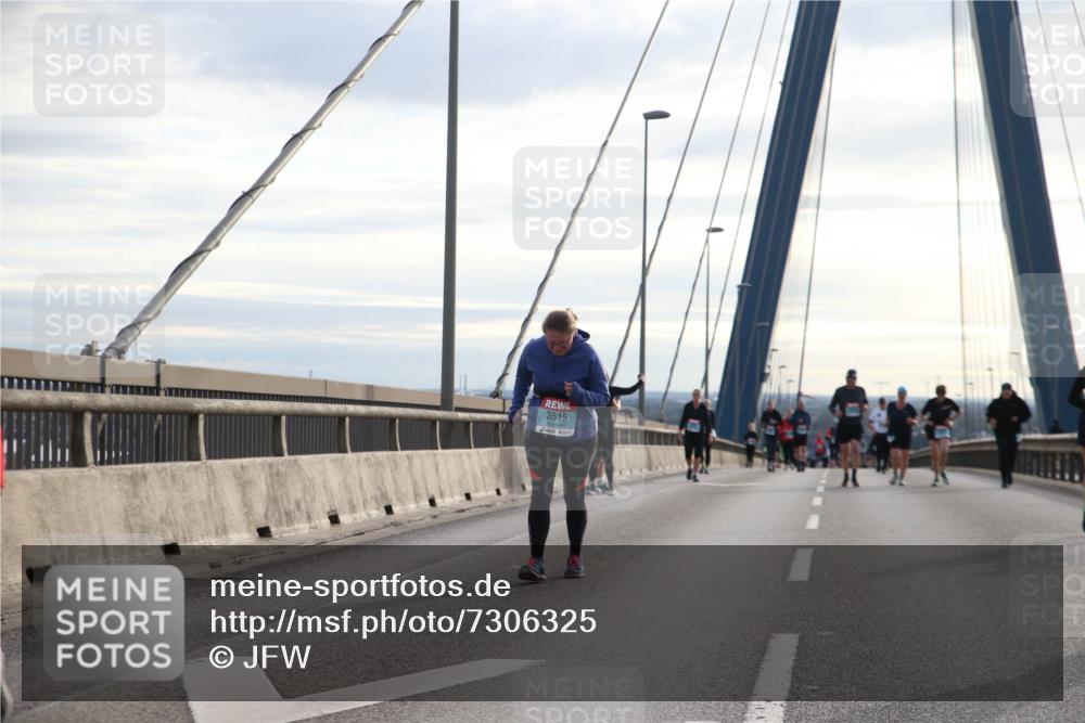 03.10.2024 - Köhlbrandbrückenlauf Jannik Wohlers http://msf.ph/oto/7306325 03.10.2024 09:38:05 Position 1 3515 meine-sportfotos.de