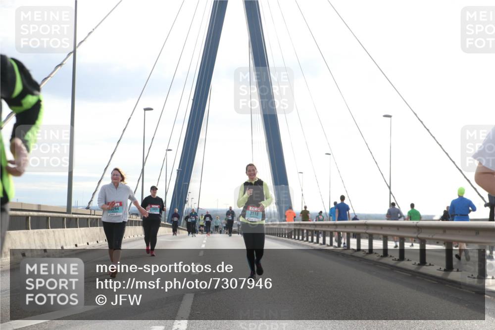 03.10.2024 - Köhlbrandbrückenlauf Jannik Wohlers http://msf.ph/oto/7307946 03.10.2024 09:39:13 Position 1 3420, 3118, 264 meine-sportfotos.de