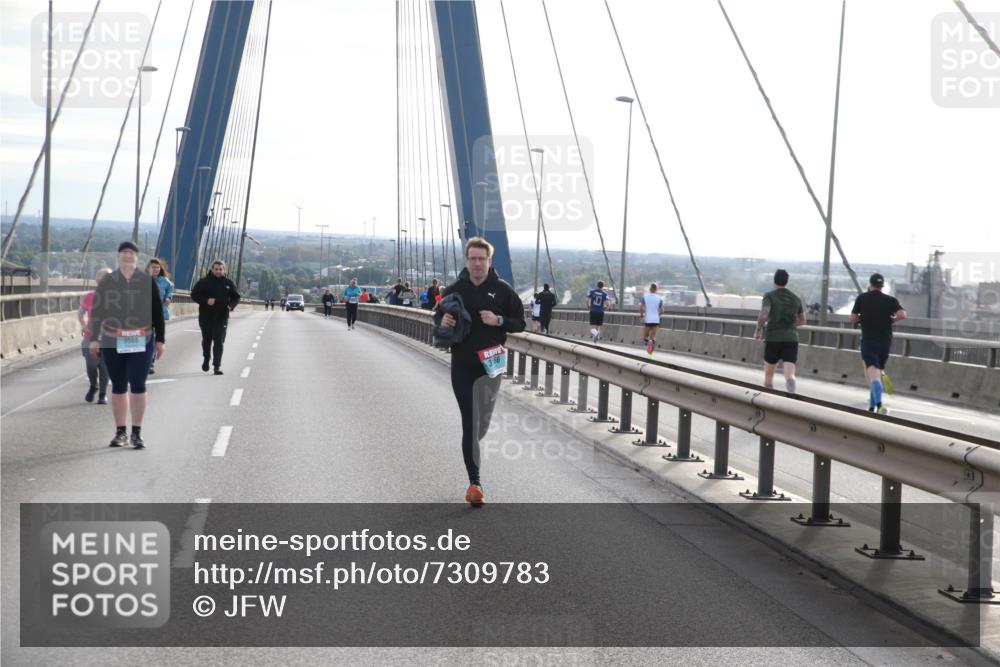 03.10.2024 - Köhlbrandbrückenlauf Jannik Wohlers http://msf.ph/oto/7309783 03.10.2024 09:41:12 Position 1 3566, 366 meine-sportfotos.de
