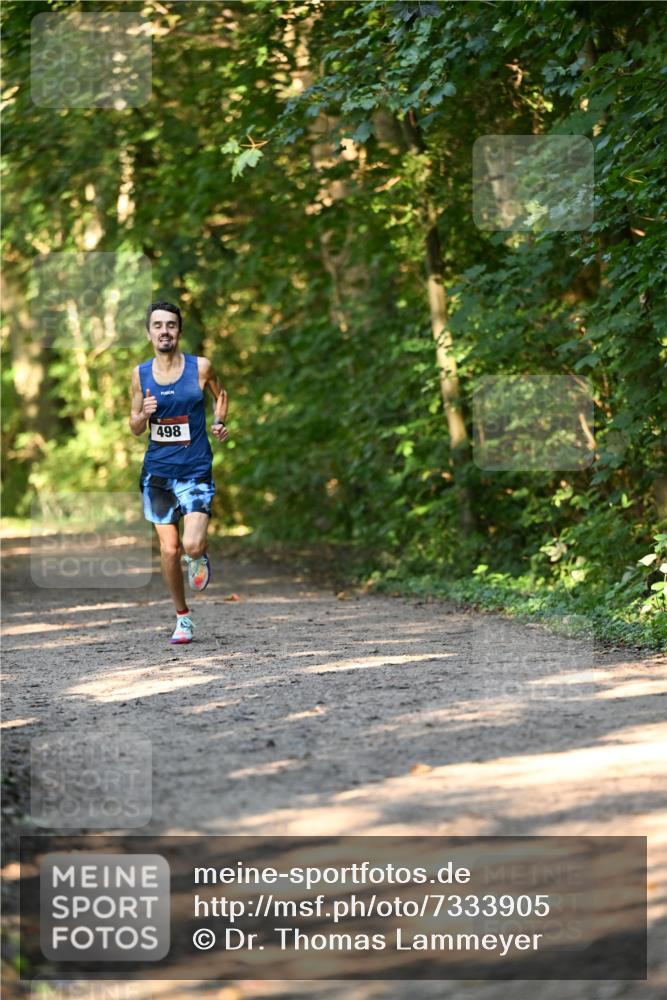 06.10.2024 - Bramfelder Halbmarathon 2024 Dr. Thomas Lammeyer http://msf.ph/oto/7333905 06.10.2024 09:47:00 Laufen 498 meine-sportfotos.de