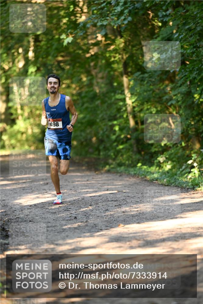 06.10.2024 - Bramfelder Halbmarathon 2024 Dr. Thomas Lammeyer http://msf.ph/oto/7333914 06.10.2024 09:47:02 Laufen 498 meine-sportfotos.de