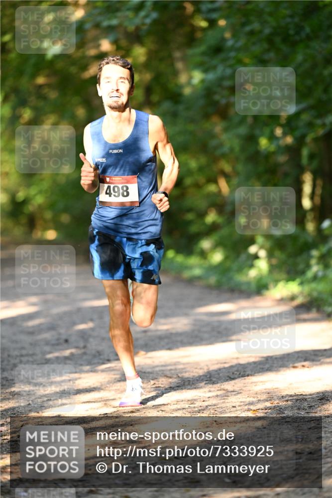06.10.2024 - Bramfelder Halbmarathon 2024 Dr. Thomas Lammeyer http://msf.ph/oto/7333925 06.10.2024 09:47:04 Laufen 498 meine-sportfotos.de