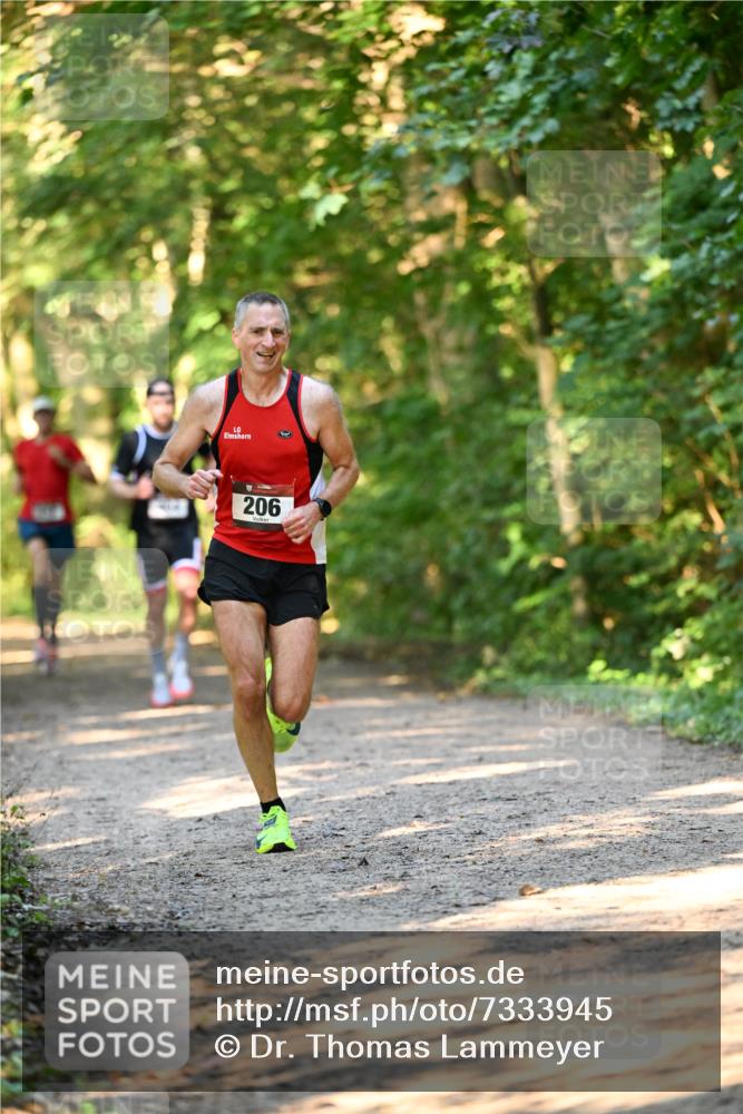 06.10.2024 - Bramfelder Halbmarathon 2024 Dr. Thomas Lammeyer http://msf.ph/oto/7333945 06.10.2024 09:47:45 Laufen 206 meine-sportfotos.de