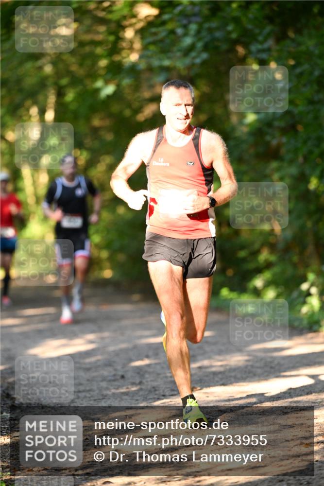 06.10.2024 - Bramfelder Halbmarathon 2024 Dr. Thomas Lammeyer http://msf.ph/oto/7333955 06.10.2024 09:47:46 Laufen  meine-sportfotos.de
